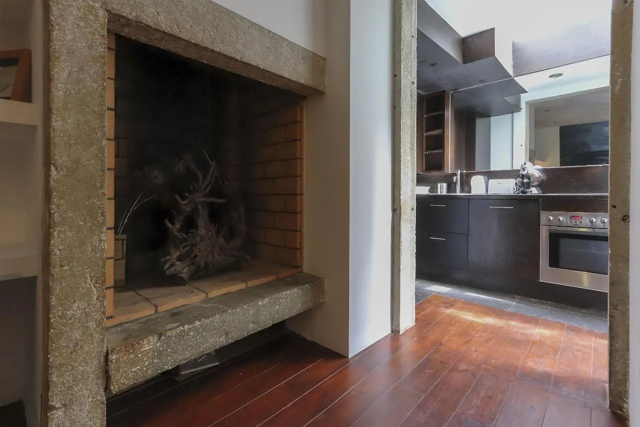 Santa Marta Vintage III Design By Homing Apartment Lisbon Portugal